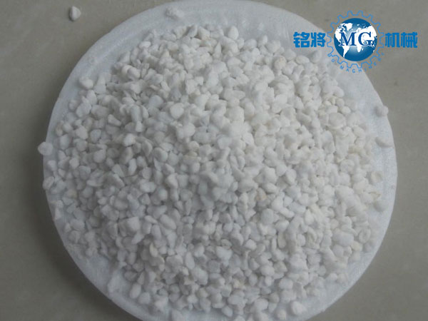 ����ɰ�{�S������b�e����r�Ͳ���΢��