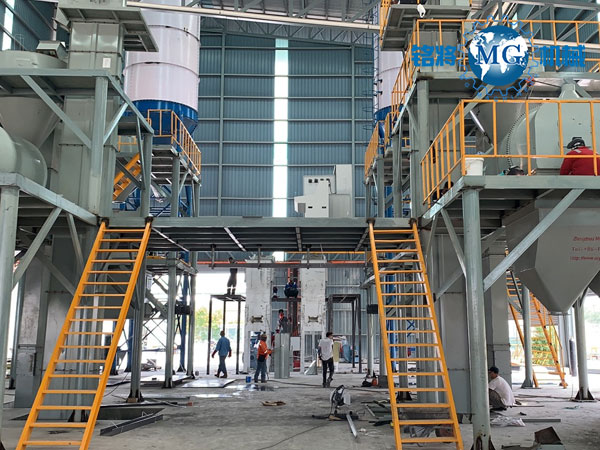 ����ɰ�{�S������b�e����r�Ͳ���΢��