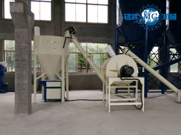 �ɷ�ɰ�{����C�����У��@�׼��²�Ҫ����