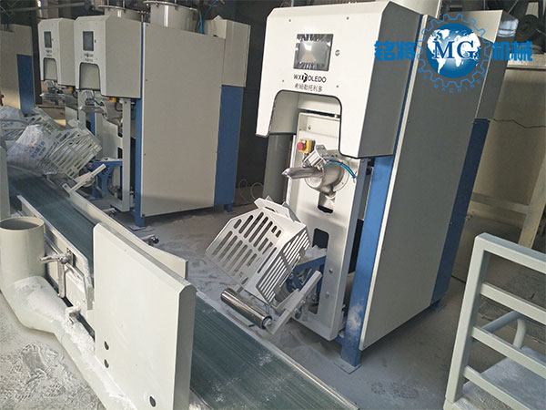 ���w�Ԅ�(d��ng)���b�C(j��)�ļҺ���