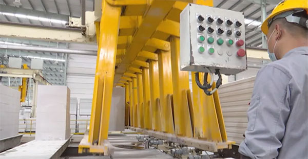 Ͷ�Y5.2 �|��������ʯ��Ҏ(gu��)ģ���C���������p�|(zh��)���w�������a(ch��n)�(xi��ng)Ŀ����(d��ng)!